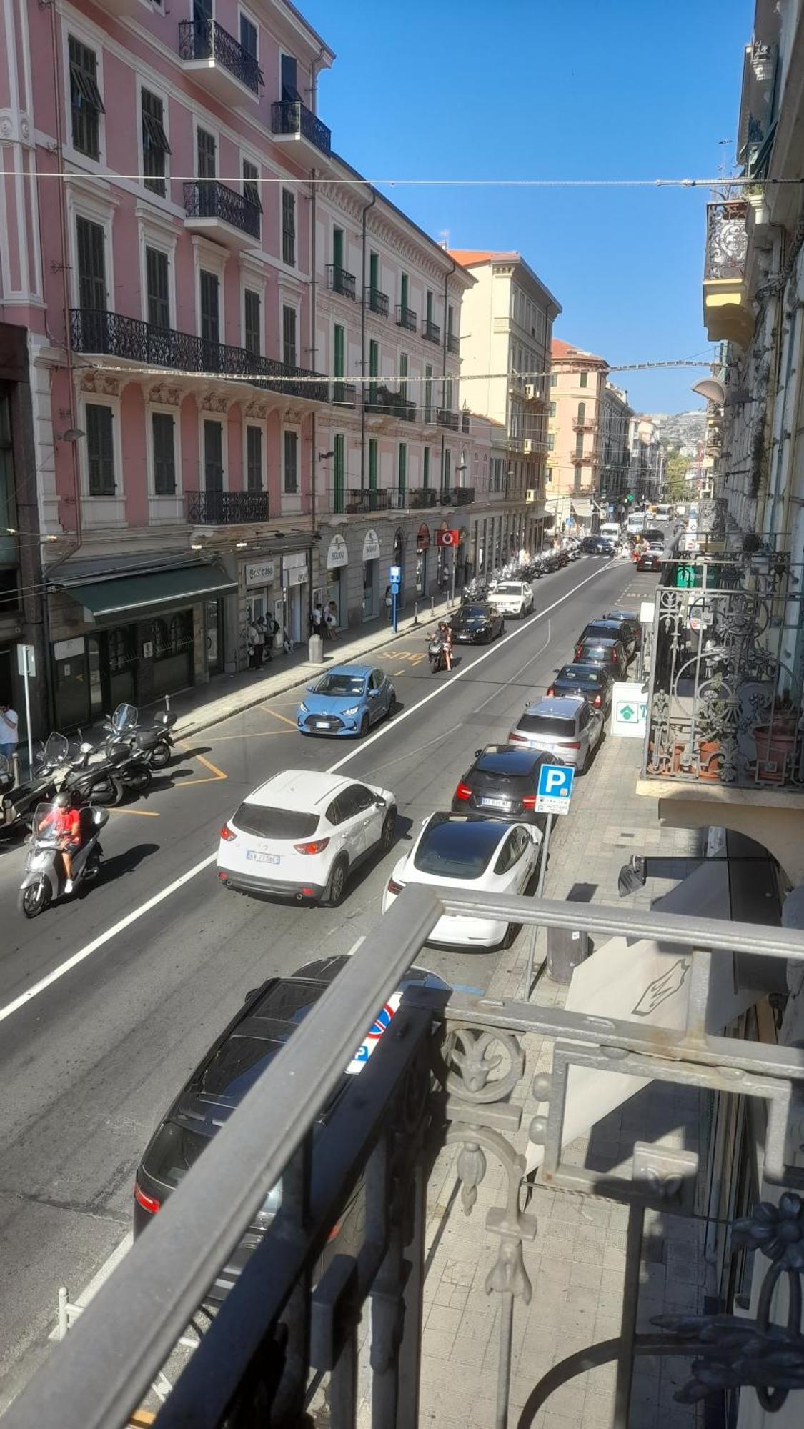 Appartamento Centralissimo Sanremo Eksteriør bilde
